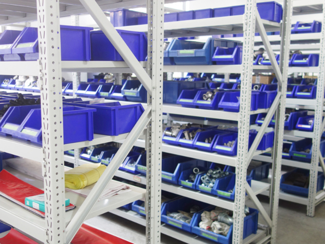 配件倉庫2.jpg 配件倉庫2.jpg